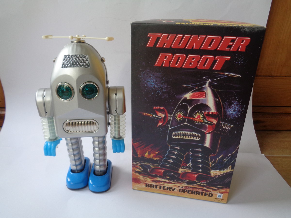 Thunder Robot Tin Toy Battery Op Silver 