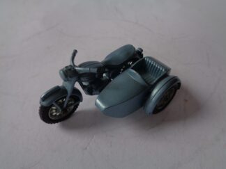 Lesney / Matchbox no.4 Triumph T 110