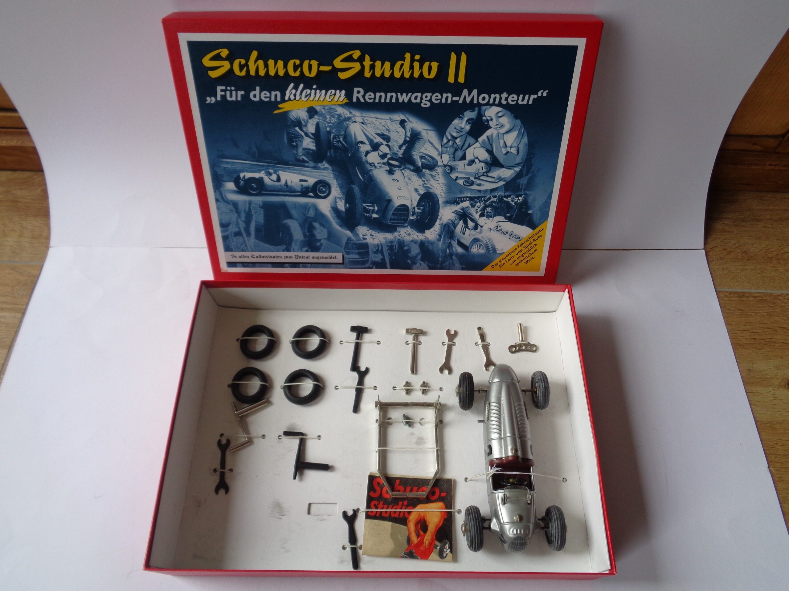 ミニカー Schuco~Studio II Auto Union Schuco Studio II Auto Union Art.Nr.01220 復刻版 外箱付き