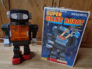S.H. / Horikawa Super Giant Robot with Box (battery-operated)