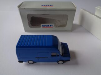 Lion Car DAF 400 no.81 with Box