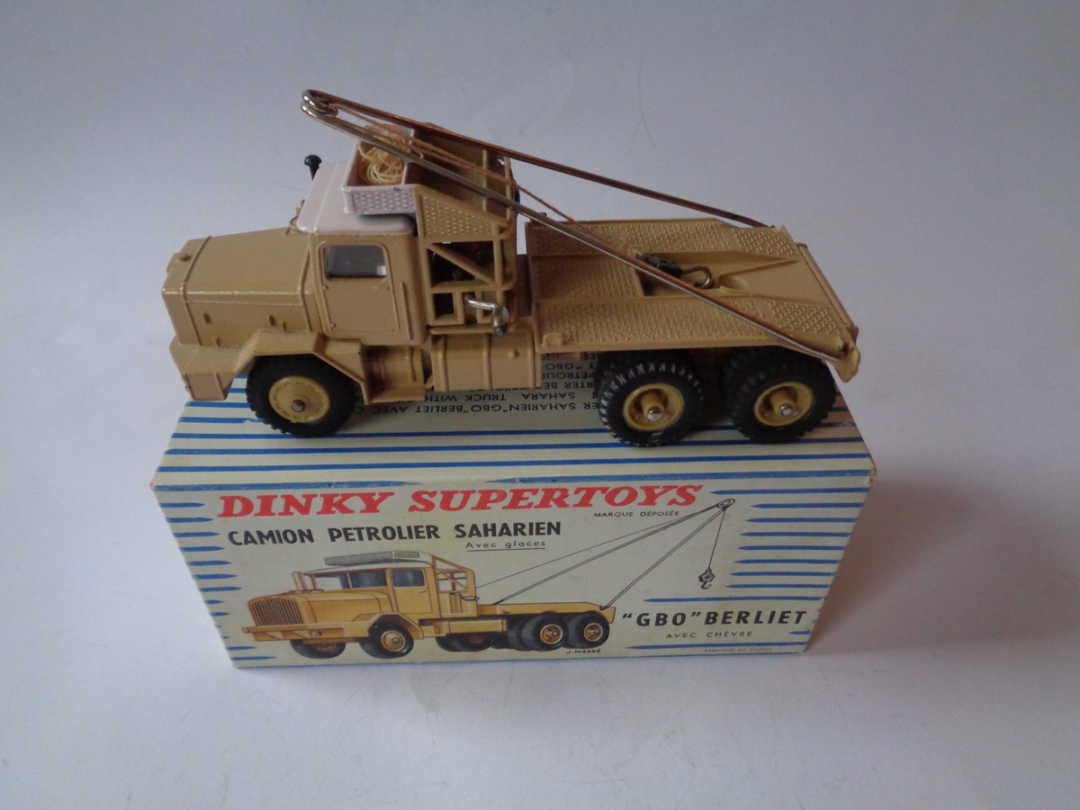 Dinky 888, Berliet Saharien - Free Price Guide & Review