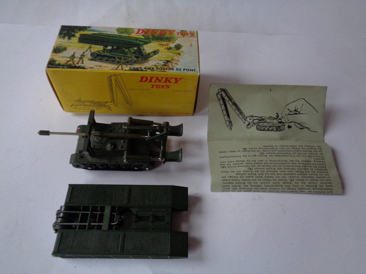 Dinky Toys 883 AMX Bruckenlegetank mit Abnehmbarer Brucke with Box