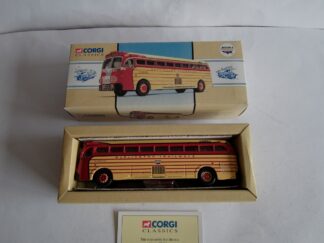 Corgi Classics 98465 Yellow Coach 743 Burlington Trailways in Box