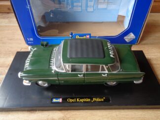 Revell Opel Kapitan Police in Box