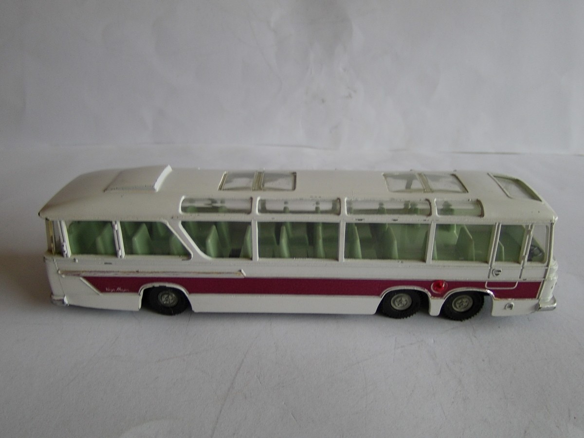 Dinky Super Toys Vega Major Luxury Coach - Toy Paradise