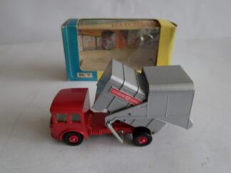 Matchbox K-7 King Size S.D. Refuse Truck with Box